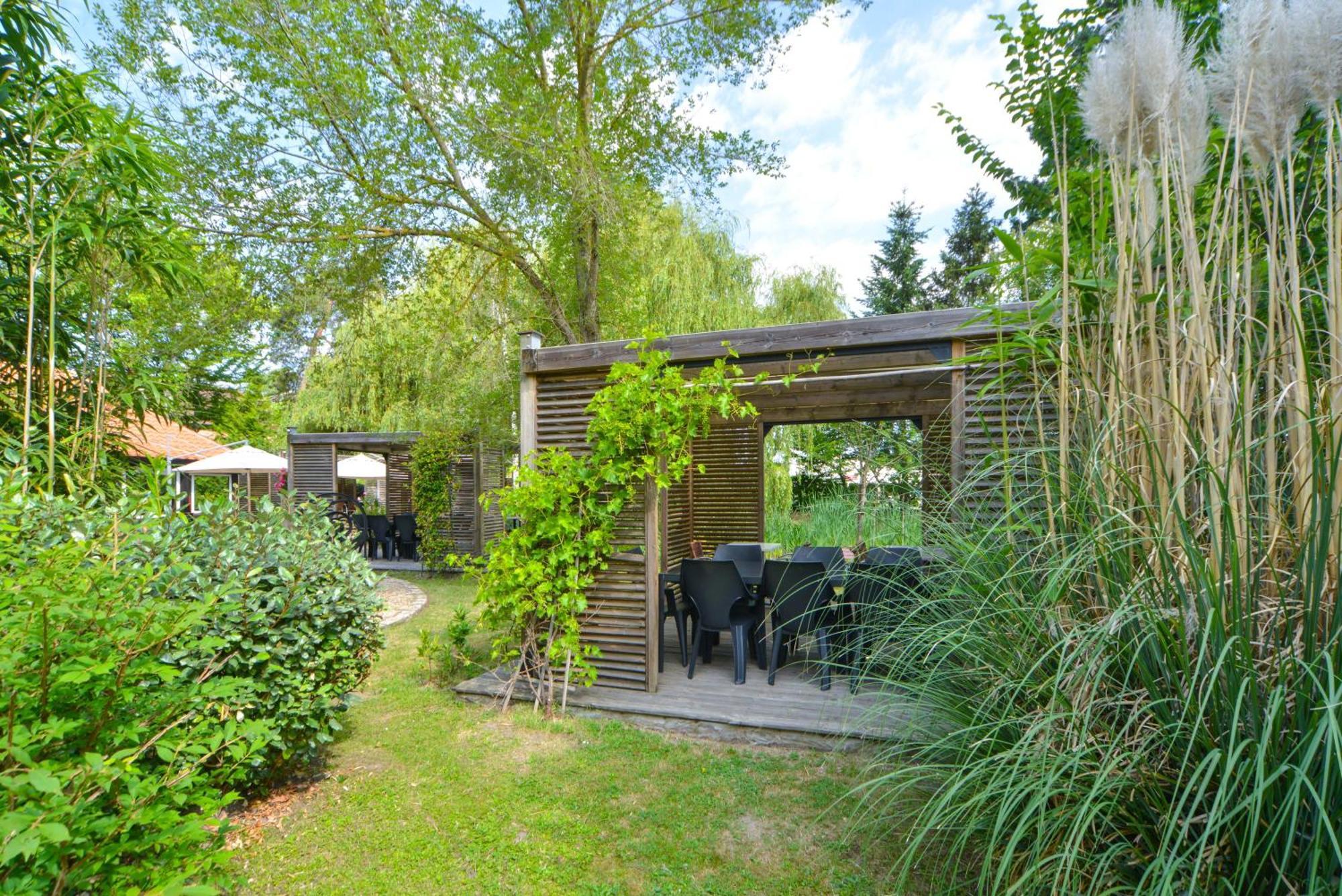 Logis - Hotel Restaurant La Mire Вьерзон Экстерьер фото