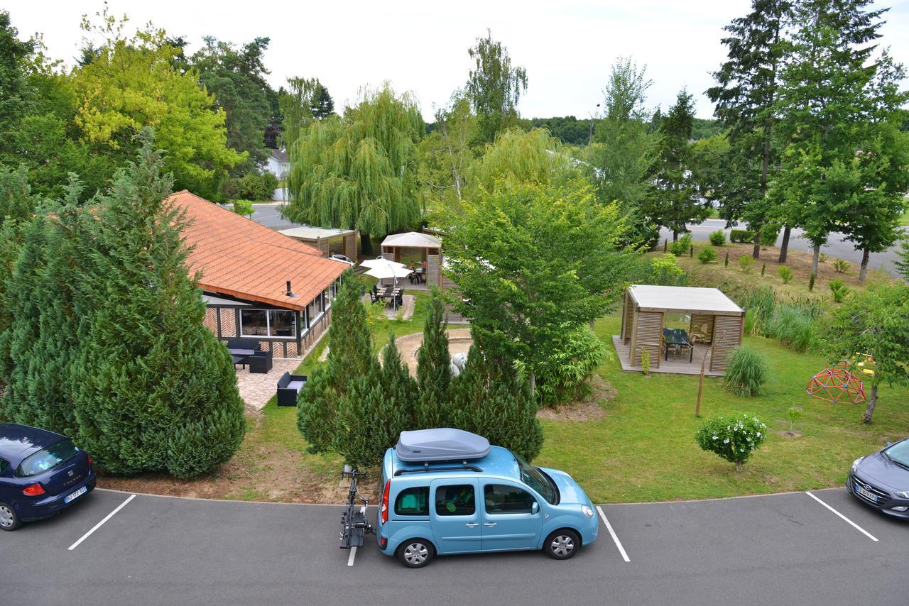 Logis - Hotel Restaurant La Mire Вьерзон Номер фото